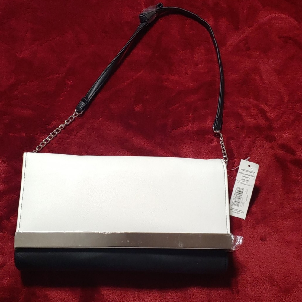 Black and white women clutch purse